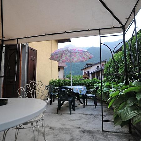 Casa Anna Villa Pieve Di Ledro Ruang foto